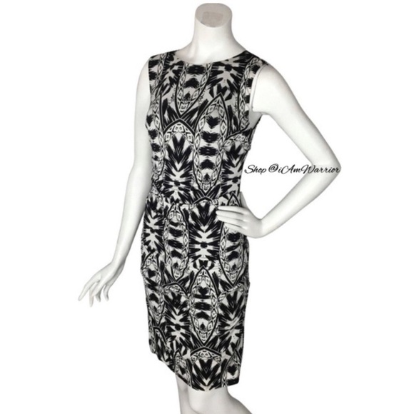 Nicole Miller NWT geo print ruched bodycon dress  *shop@iAmWarrior - Picture 5 of 8